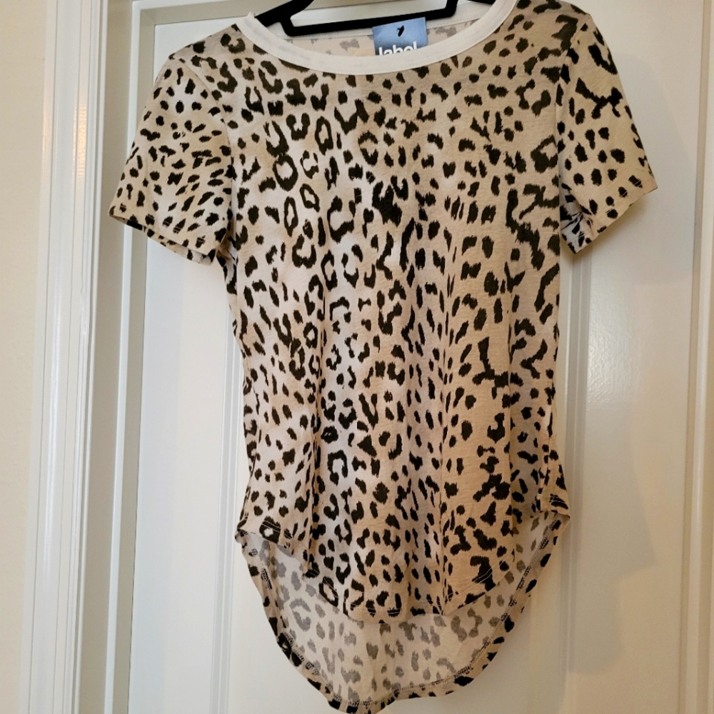 CHASER CHEETAH PRINT TOP